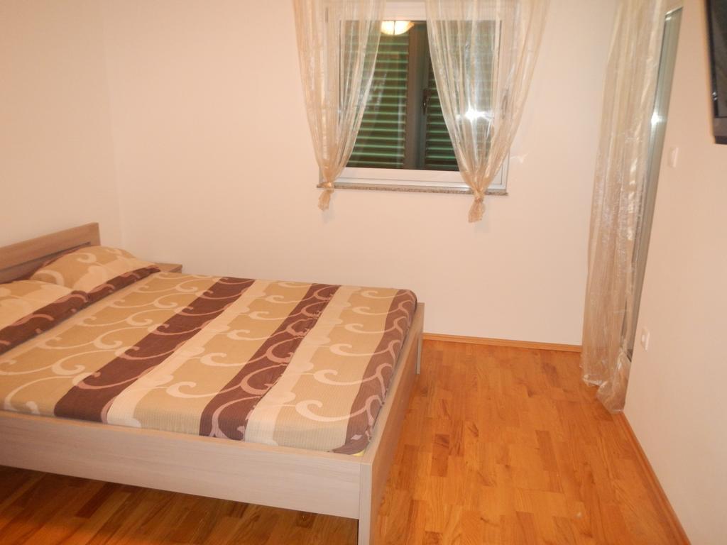 Apartments Eva Malinska Zimmer foto