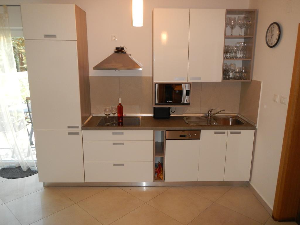 Apartments Eva Malinska Zimmer foto